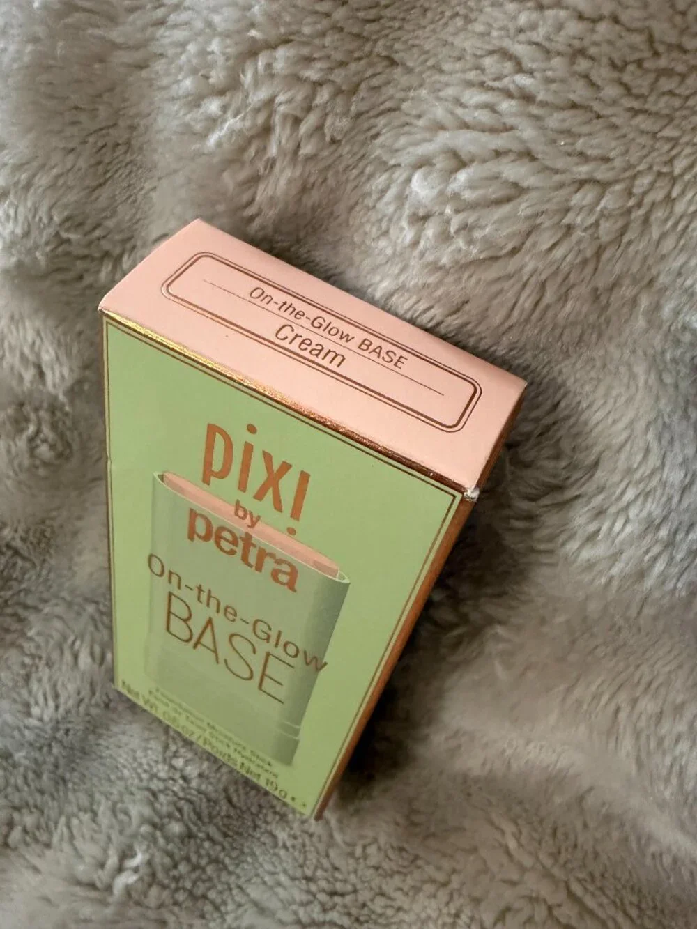 Pixi by Petra On-the-Glow BASE Foundation, dewy glass look, color - Cream, 0.6oz